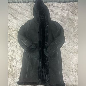 Maavin Richards 100% Leather Woman’s Fur Coat Size S